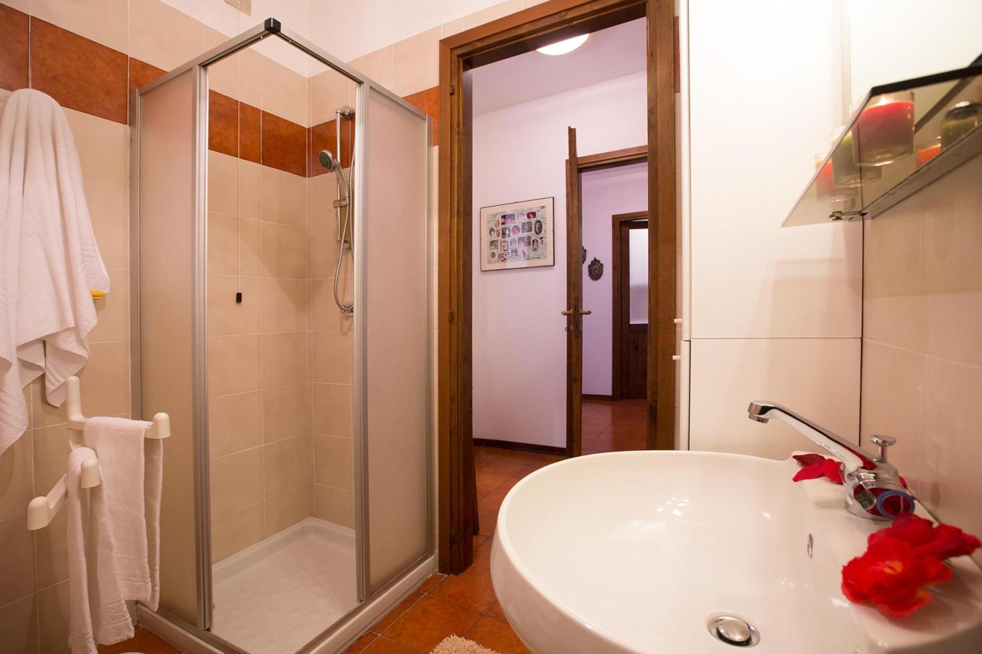 Menaggio Poggio Fiorito Loggetta Apartman Kültér fotó