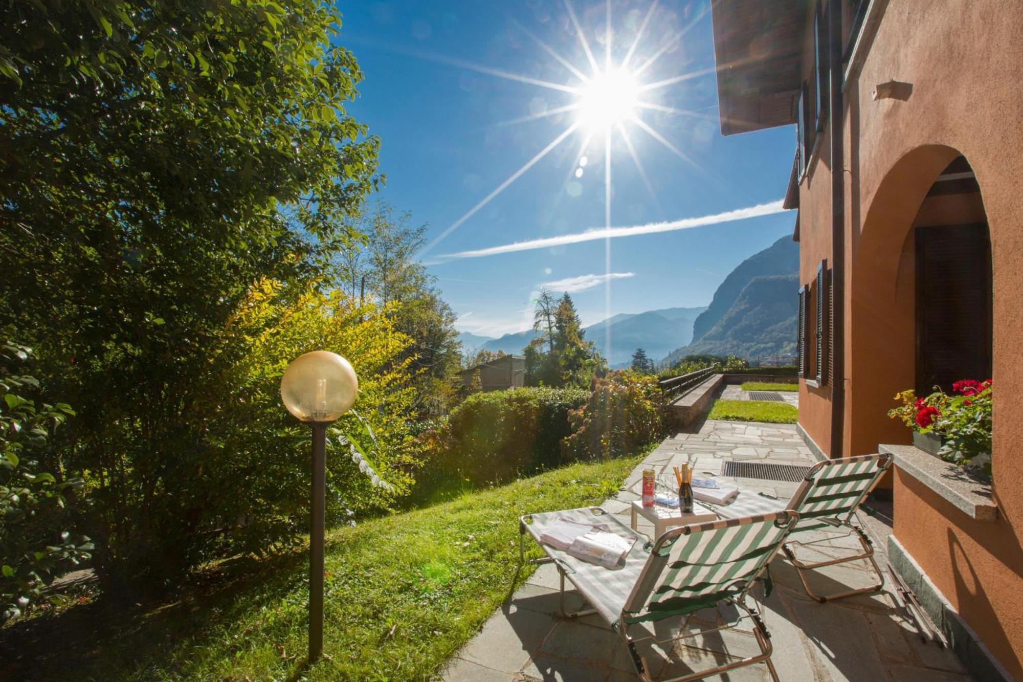 Menaggio Poggio Fiorito Loggetta Apartman Kültér fotó