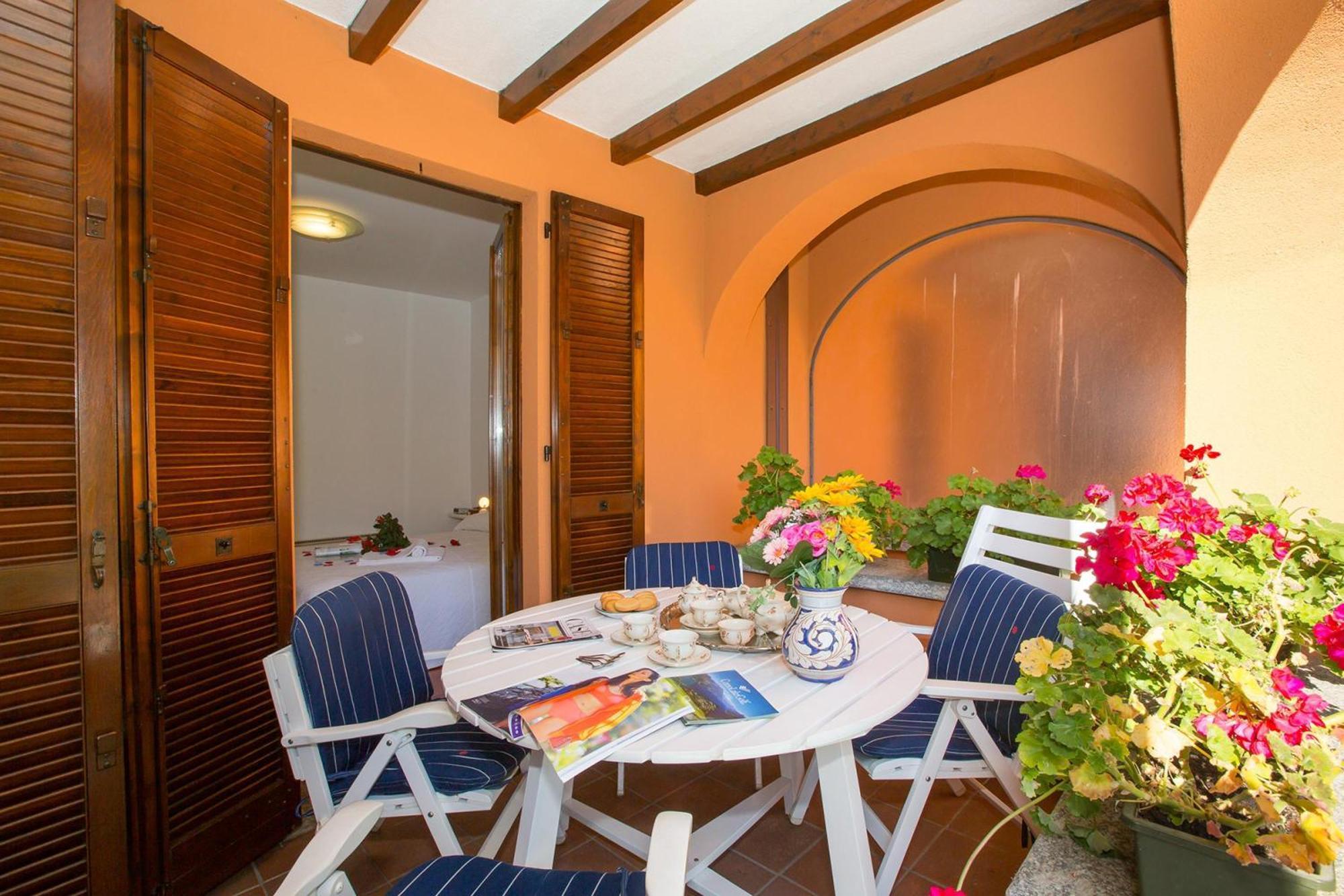 Menaggio Poggio Fiorito Loggetta Apartman Kültér fotó